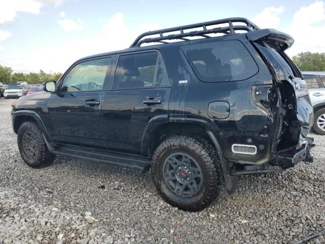 Photo 2 from auction – 2020 TOYOTA 4RUNNER SR with VIN JTEBU5JR8L5789833