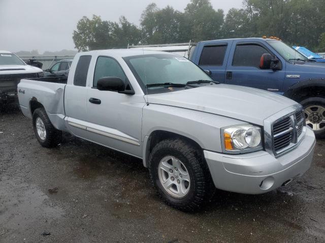 Photo 4 from auction – 2005 DODGE DAKOTA LAR with VIN 1D7HW52N25S155416