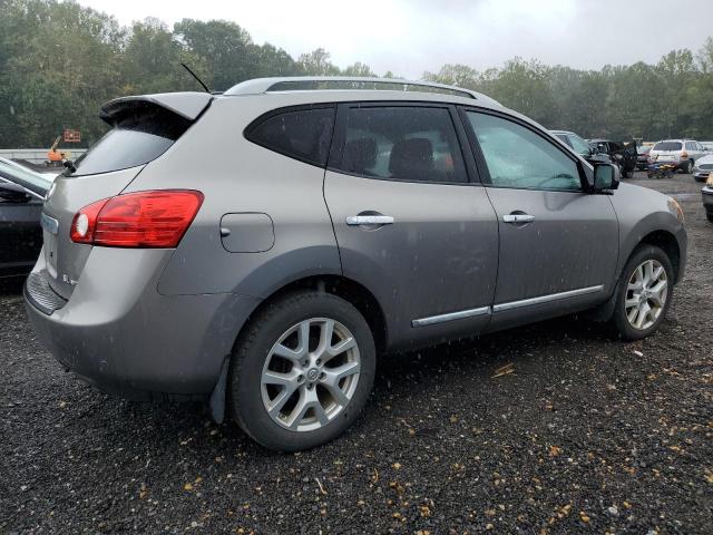 Photo 3 from auction – 2012 NISSAN ROGUE S with VIN JN8AS5MV2CW380126