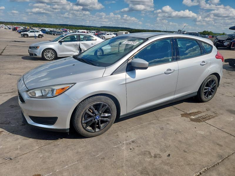 FORD FOCUS SE 2018 with VIN 1FADP3K29JL286644 - Photo from auction