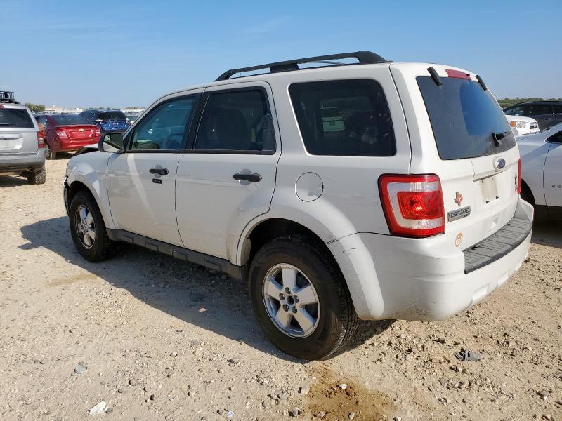 Photo 2 from auction – 2011 FORD ESCAPE XLT with VIN 1FMCU0DG2BKA69557