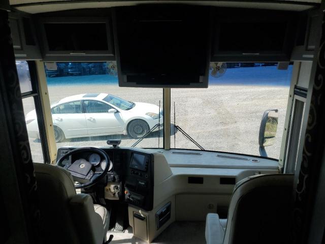 Photo 5 from auction – 2004 WORKHORSE CUSTOM CHASSIS MOTORHOME with VIN 5B4NR97A844700075