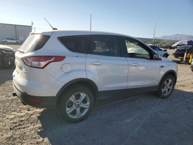 Photo 3 from auction – 2014 FORD ESCAPE SE with VIN 1FMCU0G95EUA30273