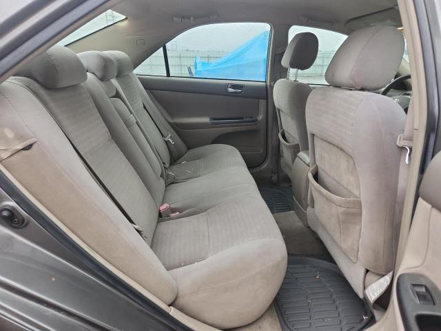Photo 10 from auction – 2005 TOYOTA CAMRY LE with VIN 4T1BF30K35U612103