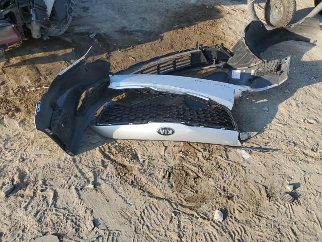 Photo 12 from auction – 2017 KIA FORTE LX with VIN 3KPFK4A7XHE092213