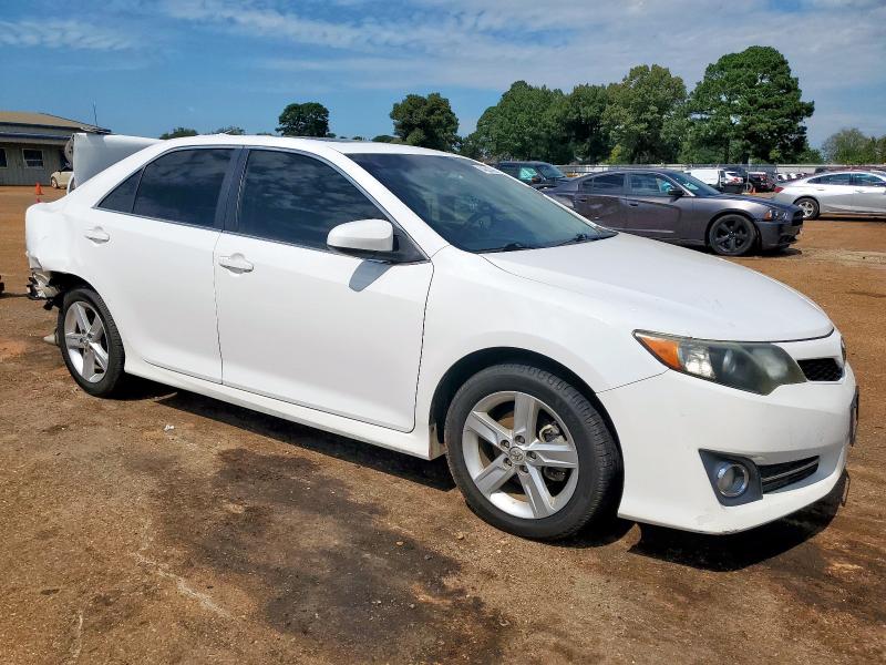 Photo 4 from auction – 2014 TOYOTA CAMRY L with VIN 4T1BF1FK7EU367673