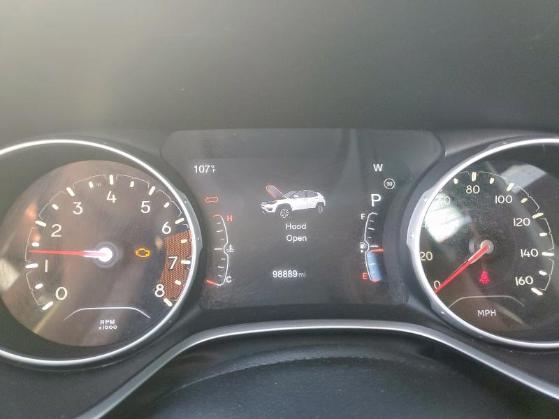 Photo 9 from auction – 2017 JEEP COMPASS LA with VIN 3C4NJCBB6HT682304