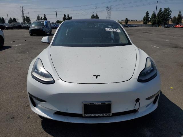 Photo 5 from auction – 2018 TESLA MODEL 3 with VIN 5YJ3E1EA5JF108848