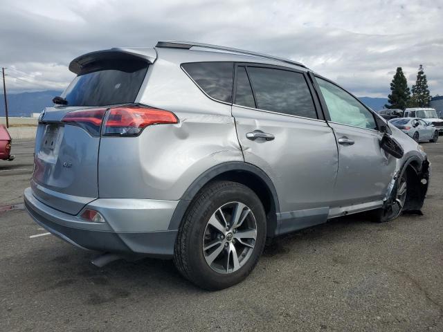Photo 3 from auction – 2017 TOYOTA RAV4 XLE with VIN 2T3WFREV1HW376618