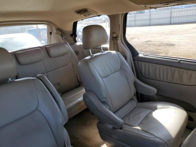 Photo 11 from auction – 2005 TOYOTA SIENNA XLE with VIN 5TDBA22C95S038095