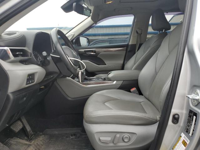 Photo 7 from auction – 2022 TOYOTA HIGHLANDER with VIN 5TDDZRBH0NS190658