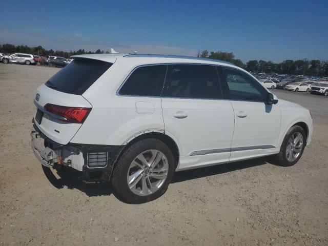 Photo 3 from auction – 2021 AUDI Q7 PREMIUM with VIN WA1LXAF79MD010179