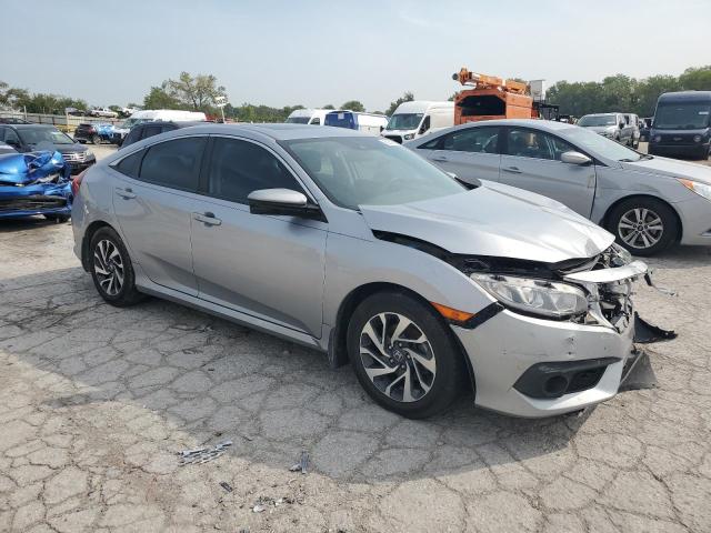 Photo 4 from auction – 2017 HONDA CIVIC EX with VIN 19XFC2F83HE061789