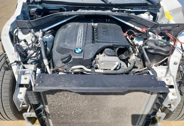 Foto 12 de la subasta – 2014 BMW X5 con VIN 5UXKR0C57E0K49827