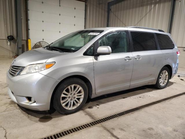 TOYOTA SIENNA XLE 2013 with VIN 5TDYK3DCXDS294805 - Photo from auction