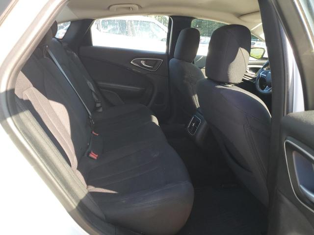 Photo 10 from auction – 2015 CHRYSLER 200 LIMITE with VIN 1C3CCCAB2FN634545