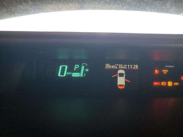 Photo 9 from auction – 2013 TOYOTA PRIUS C with VIN JTDKDTB31D1530337