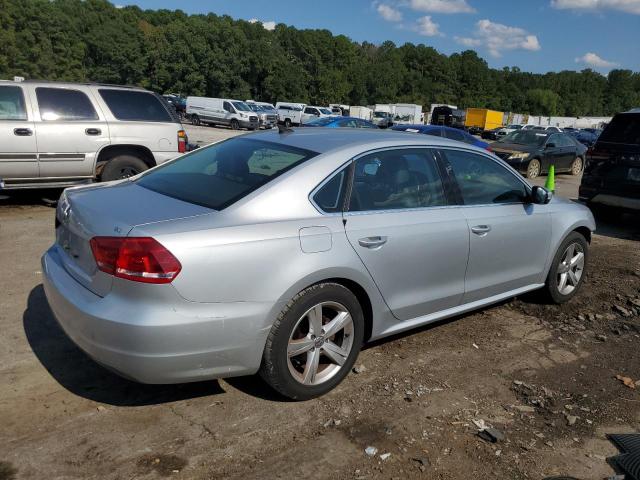 Photo 3 from auction – 2013 VOLKSWAGEN PASSAT S with VIN 1VWBP7A32DC101970