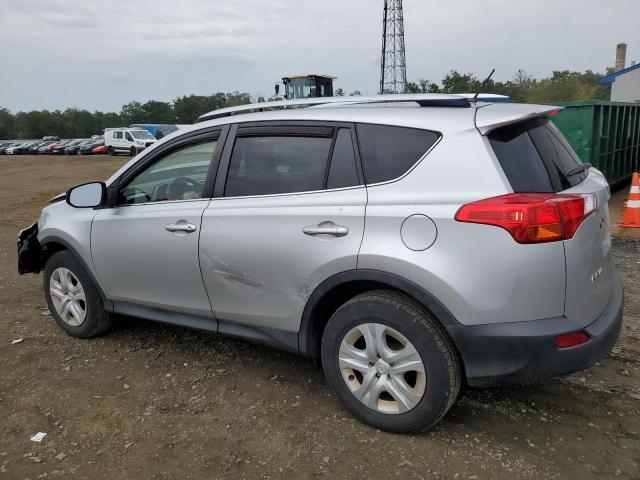 Photo 2 from auction – 2015 TOYOTA RAV4 LE with VIN JTMBFREVXFD174305