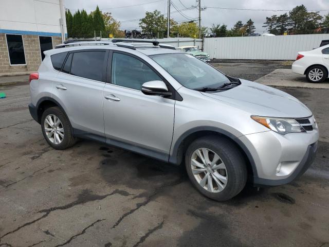 Photo 4 from auction – 2015 TOYOTA RAV4 LIMIT with VIN 2T3DFREV1FW371861
