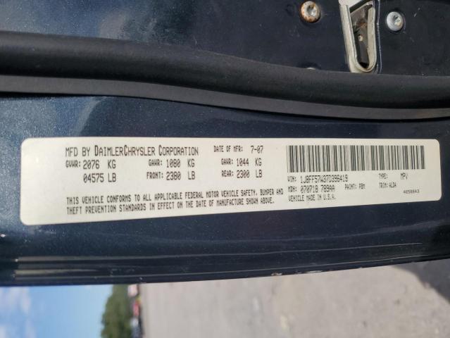 Photo 14 from auction – 2007 JEEP COMPASS LI with VIN 1J8FF57W37D396419