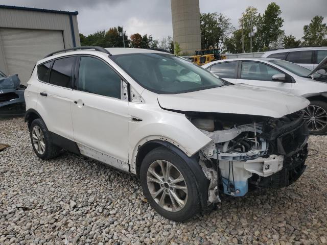 Photo 4 from auction – 2017 FORD ESCAPE SE with VIN 1FMCU0GD0HUC08163