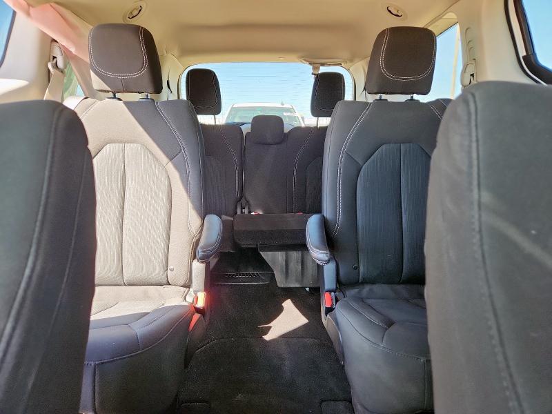 Photo 10 from auction – 2023 CHRYSLER VOYAGER LX with VIN 2C4RC1CG4PR606351