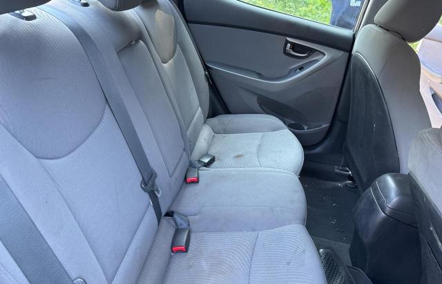 Photo 6 from auction – 2016 HYUNDAI ELANTRA SE with VIN 5NPDH4AE2GH727102