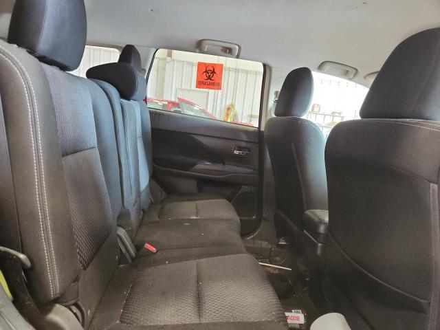 Photo 11 from auction – 2018 MITSUBISHI OUTLANDER SE with VIN JA4AZ3A30JZ061733