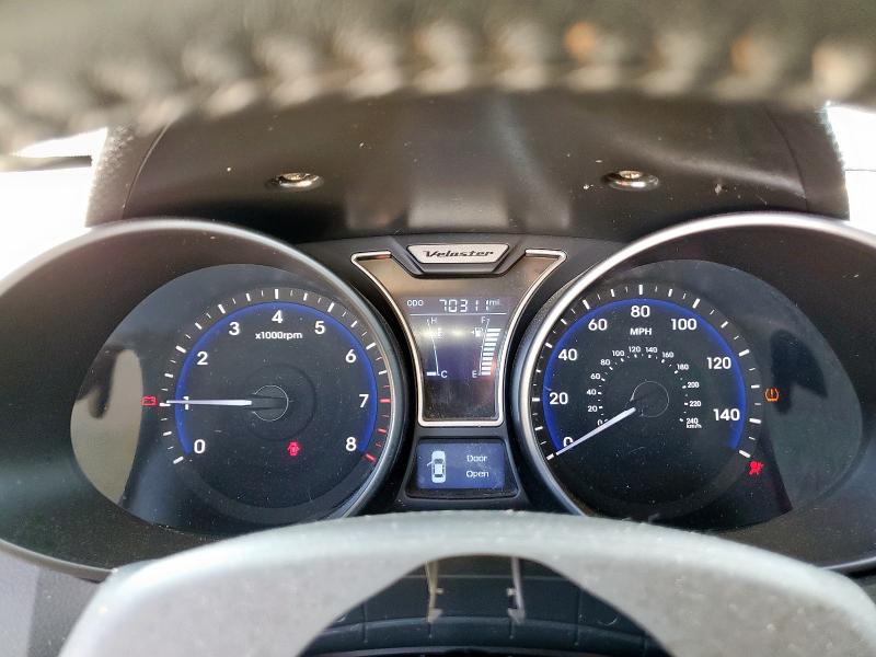 Photo 9 from auction – 2013 HYUNDAI VELOSTER T with VIN KMHTC6AE6DU115245