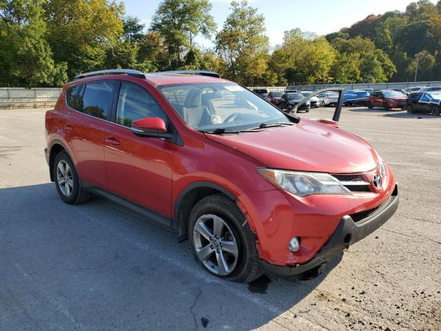 Photo 4 from auction – 2015 TOYOTA RAV4 XLE with VIN JTMRFREVXFD139617