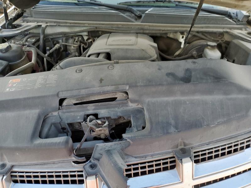 Photo 12 from auction – 2013 CADILLAC ESCALADE L with VIN 1GYS3BEF2DR142631