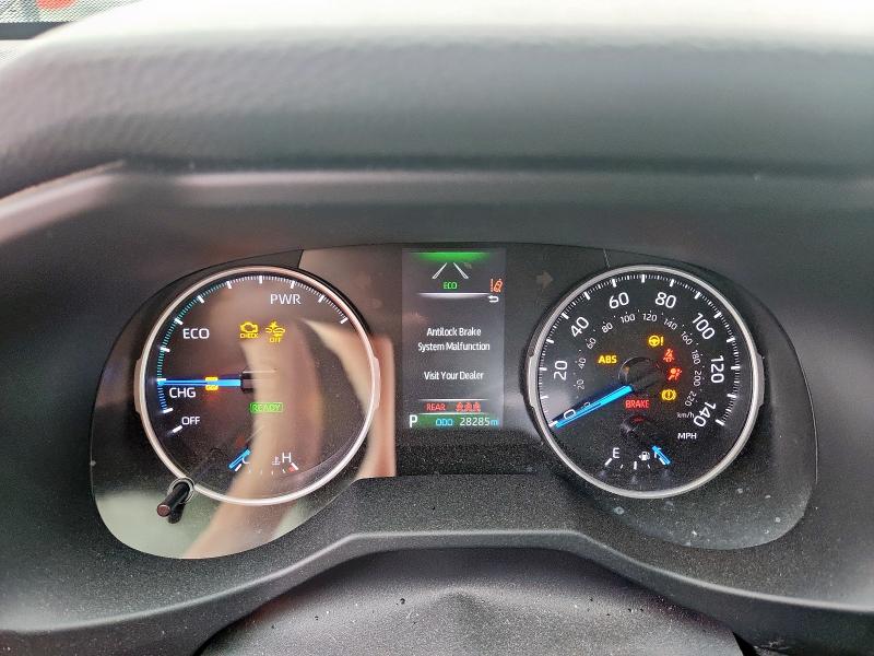 Photo 9 from auction – 2022 TOYOTA RAV4 SE with VIN JTM16RFV6ND071911