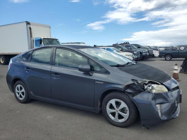 Photo 4 from auction – 2013 TOYOTA PRIUS with VIN JTDKN3DU8D1644953