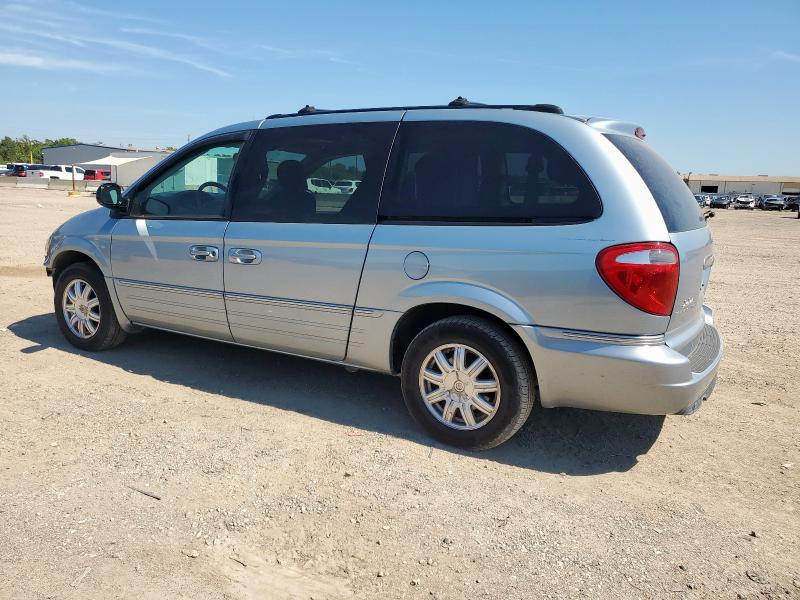 Photo 2 from auction – 2005 CHRYSLER TOWN & COU with VIN 2C8GP54LX5R227669