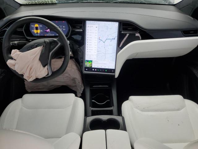 Photo 8 from auction – 2020 TESLA MODEL X with VIN 5YJXCBE24LF234613