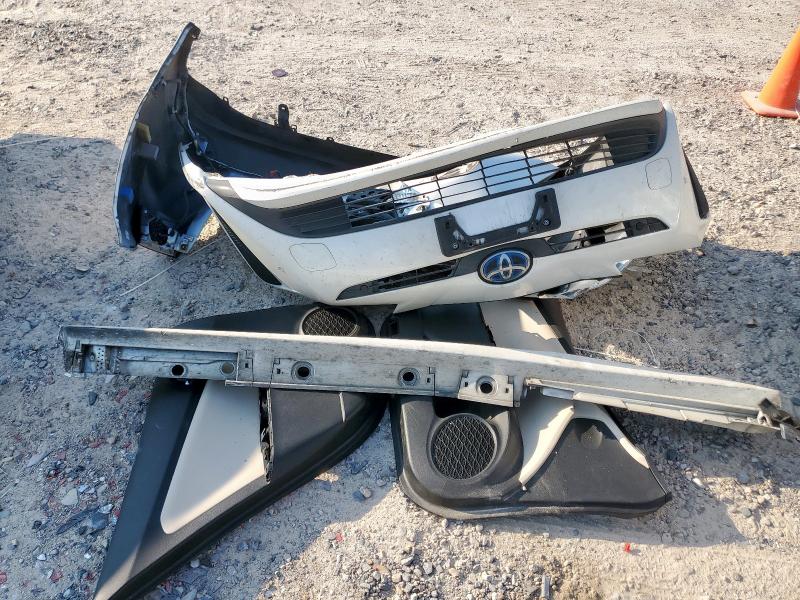 Photo 13 from auction – 2019 TOYOTA PRIUS with VIN JTDKARFU8K3079567