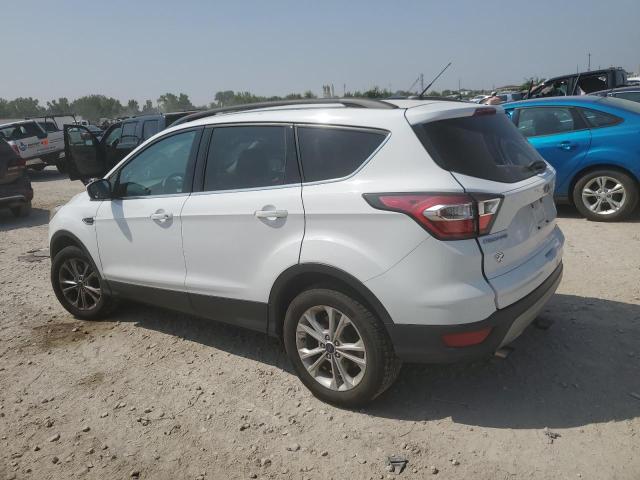 Photo 2 from auction – 2017 FORD ESCAPE SE with VIN 1FMCU9GDXHUB25411
