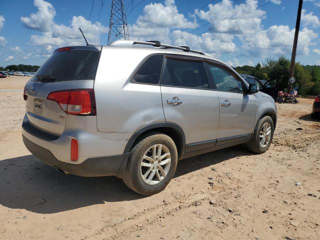 Photo 3 from auction – 2014 KIA SORENTO LX with VIN 5XYKT4A74EG460993