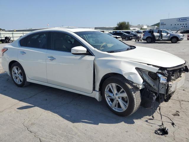 Photo 4 from auction – 2015 NISSAN ALTIMA 2.5 with VIN 1N4AL3AP1FN890941