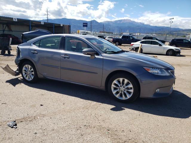 Photo 4 from auction – 2014 LEXUS ES 300H with VIN JTHBW1GG5E2052167
