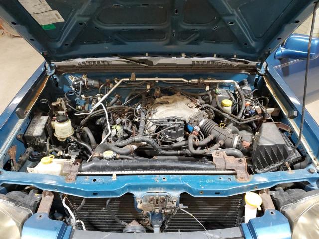 Photo 11 from auction – 2002 NISSAN FRONTIER C with VIN 1N6ED29Y02C359443