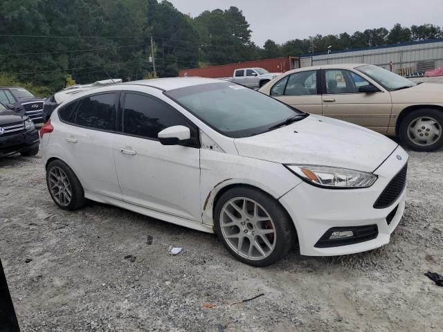 Photo 4 from auction – 2017 FORD FOCUS ST with VIN 1FADP3L91HL221535