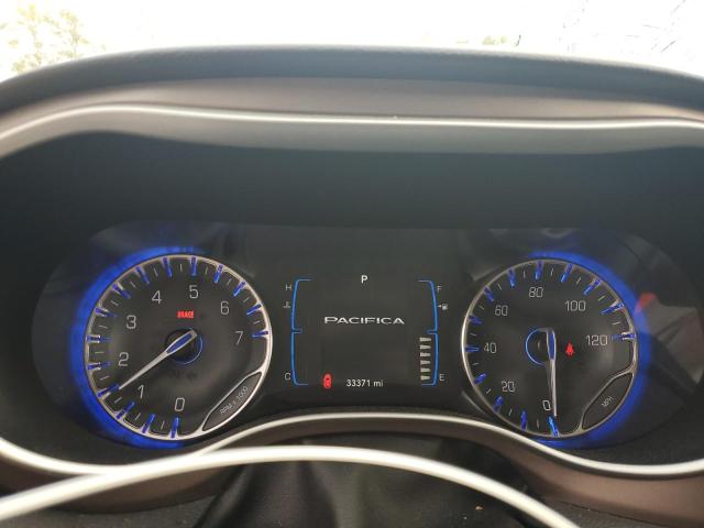 Photo 9 from auction – 2017 CHRYSLER PACIFICA T with VIN 2C4RC1BG8HR523184