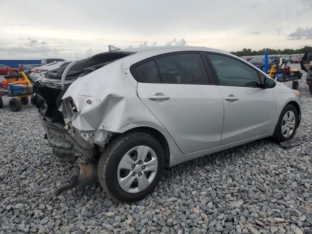 Photo 3 from auction – 2018 KIA FORTE LX with VIN 3KPFK4A70JE203356