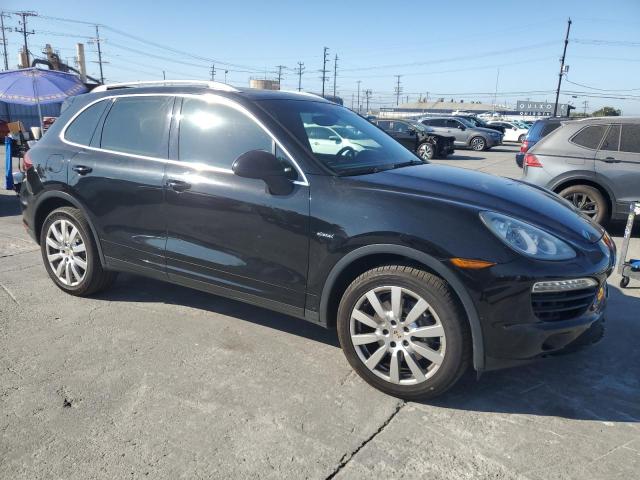 Photo 4 from auction – 2013 PORSCHE CAYENNE with VIN WP1AF2A25DLA21556