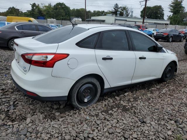 Photo 3 from auction – 2013 FORD FOCUS S with VIN 1FADP3E23DL125092
