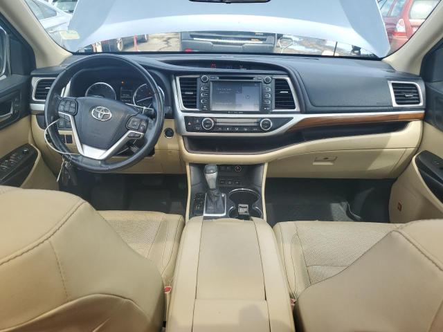 Photo 8 from auction – 2018 TOYOTA HIGHLANDER LIMITED with VIN 5TDDZRFH2JS877371