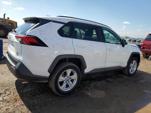 Photo 3 from auction – 2019 TOYOTA RAV4 XLE with VIN 2T3P1RFV5KW043251