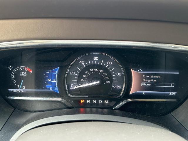 Photo 8 from auction – 2016 LINCOLN NAVIGATOR with VIN 5LMJJ2LT2GEL00065
